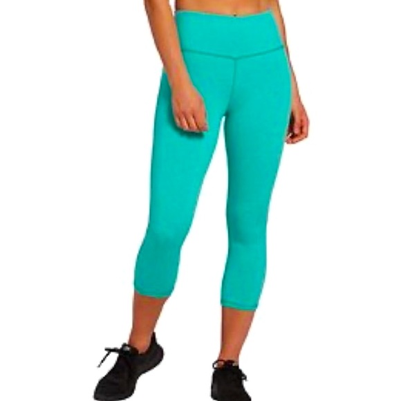 Dsg Capri Leggings | Poshmark